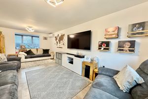 Photo 10- click for photo gallery